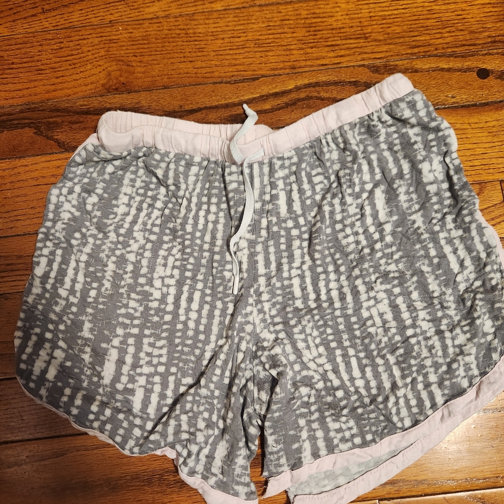 Secret Treasures Gray Patterned Lounge Shorts with Light Pink Trim